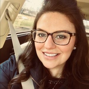 Meet your Posher, Rachel